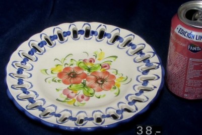 38 PLATO CERAMICA PORTUGUESA